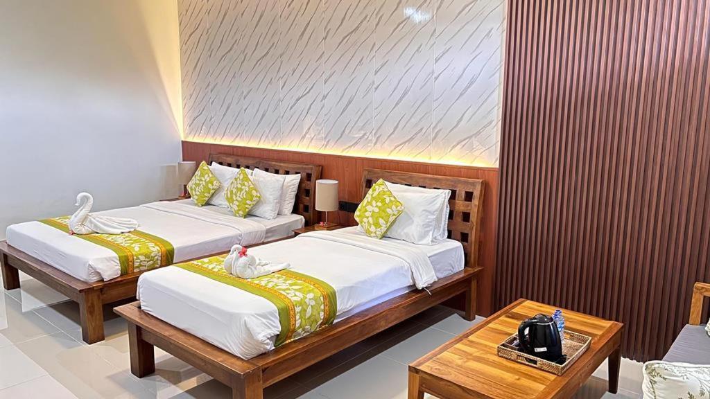 Three Brothers Bungalows & Villas Легиан Екстериор снимка